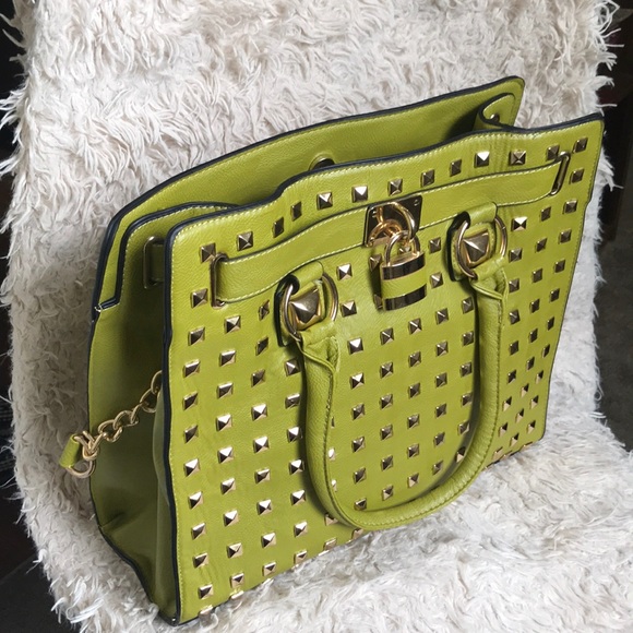 Handbags - Large shoulder bag